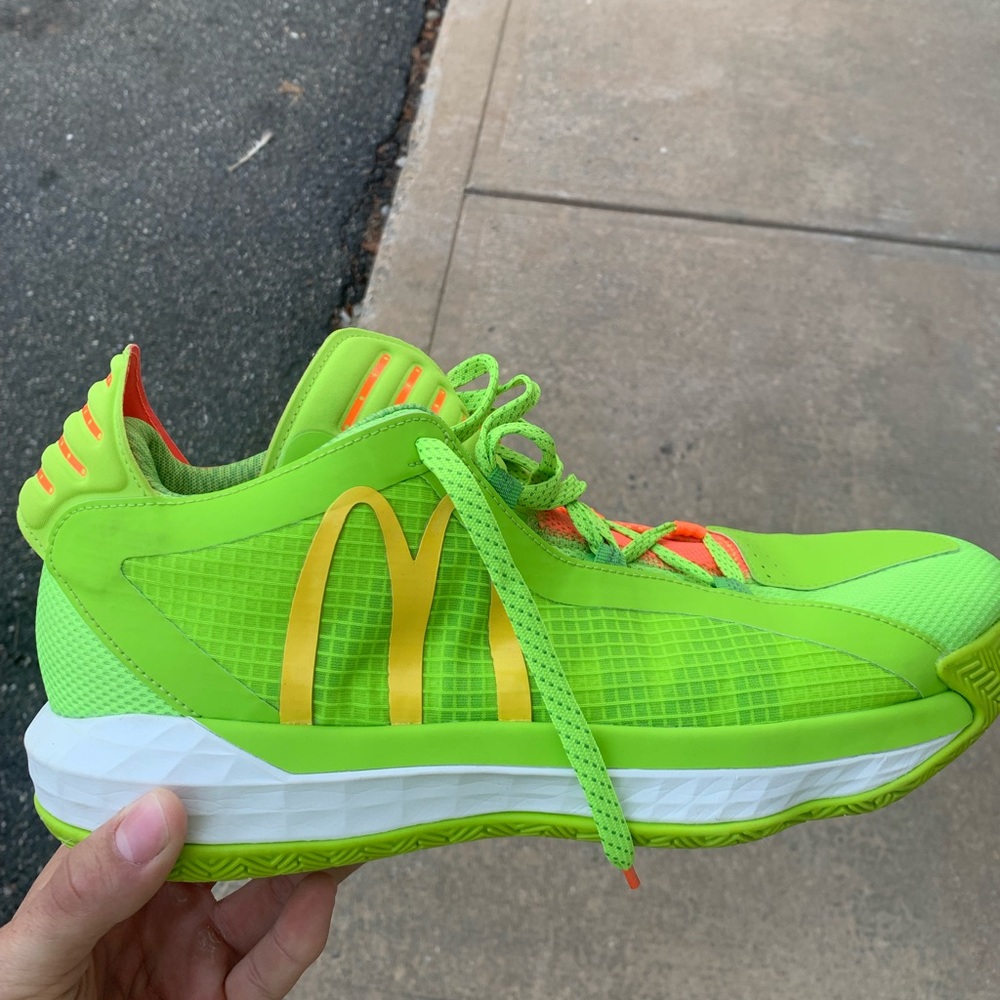 Adidas dame 6 “dame sauce McDonald’s”